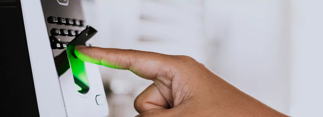 Smart Gate Locks with Remote Access Features in Belle Glade, FL